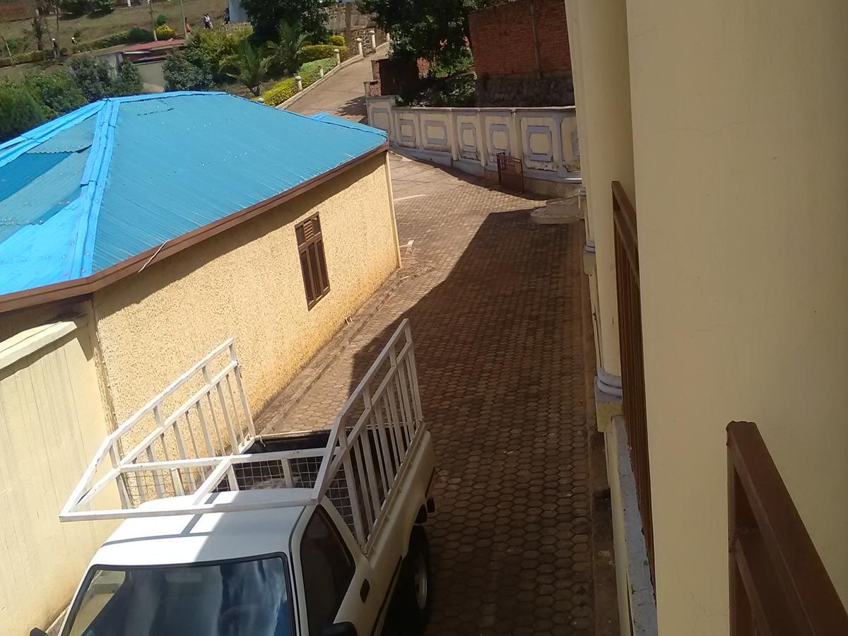 Gloria Motel Cyangugu Экстерьер фото
