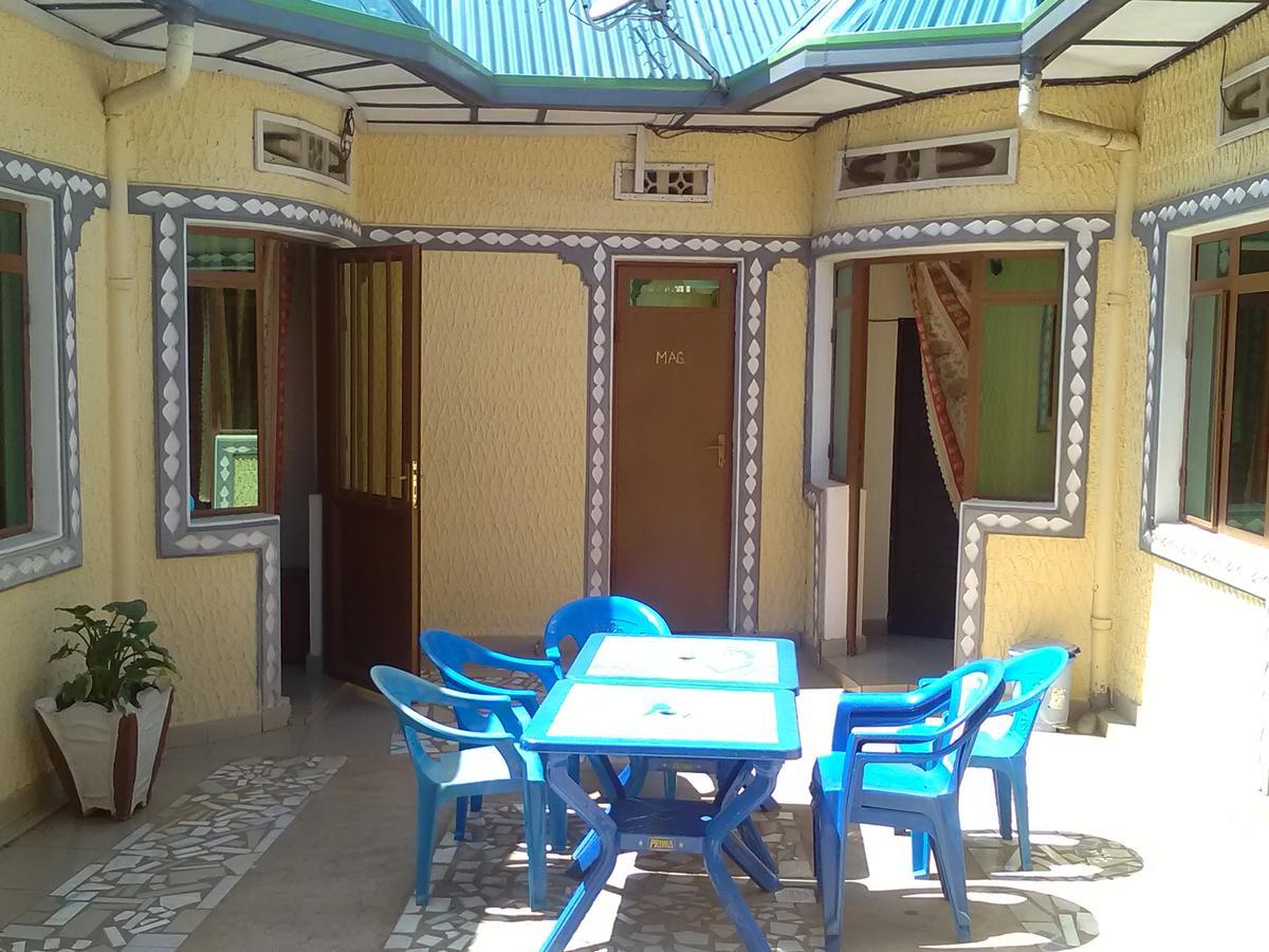 Gloria Motel Cyangugu Экстерьер фото