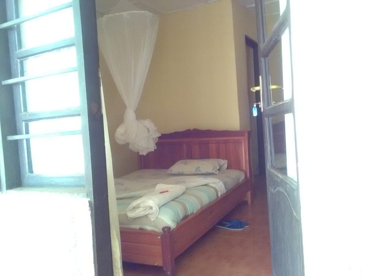 Gloria Motel Cyangugu Экстерьер фото